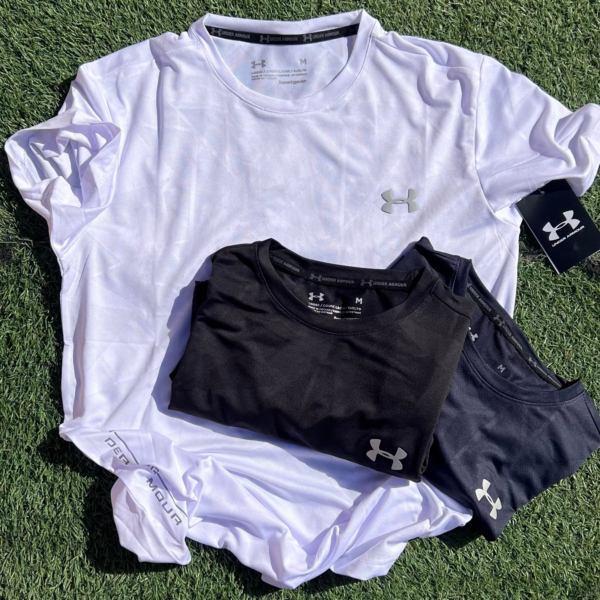 T-SHIRT UA